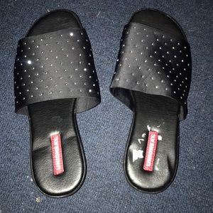 BRAND NEW SPARKLY BLACK SANDALS ‼️❤️